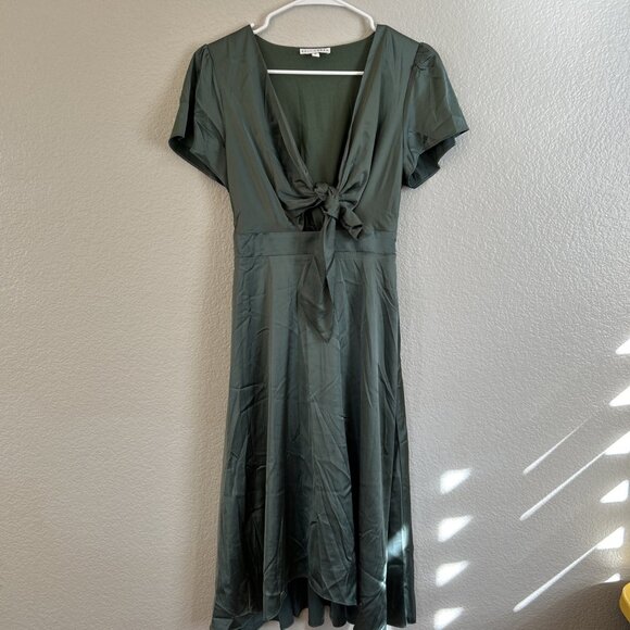 Baltic Born Dresses & Skirts - Baltic Born Womens Size Small Dress Poppy Satin Midi Winter Green‎